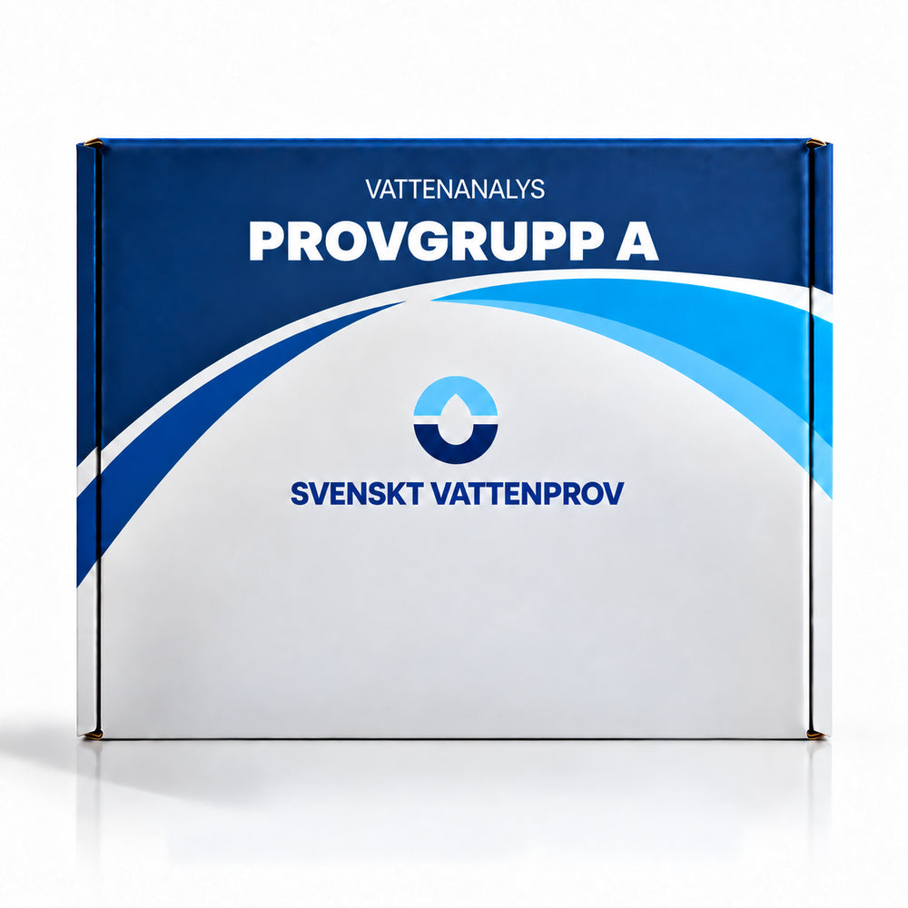 Provtagningskit för provgrupp A enligt LIVSFS 2022:12 från Svenskt Vattenprov – kartong märkt PROVGRUPP A med provflaskor och kylklampar