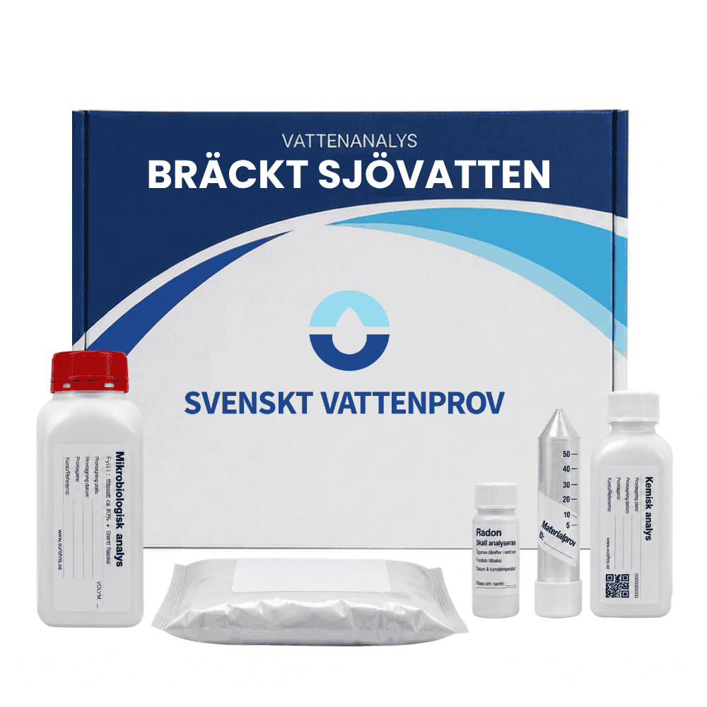 Vattenanalys Bräckt Vatten – provkit med provflaskor och förpackning för ackrediterad vattenanalys av brunnsvatten från Svenskt Vattenprov